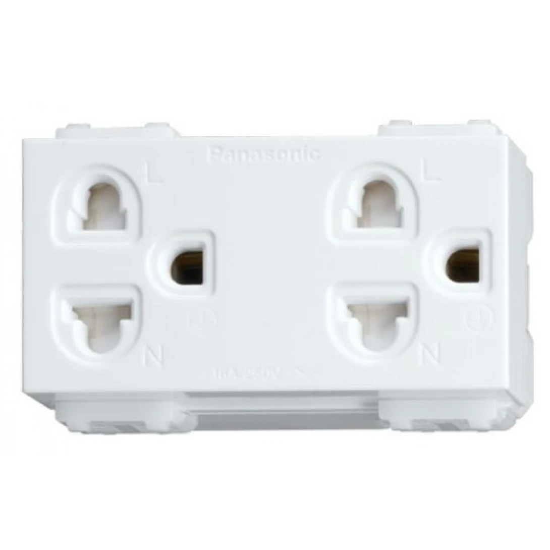 Ổ Cắm Đôi Panasonic WEV1582SW/WEV1582-7SW Dòng Wide